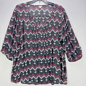 Eyeshadow Top Women's 3X Plus Black Chevron Witchy Goth Metal Stud Details Edgy